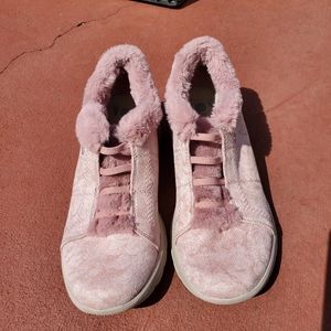 Bzees, women ankle  boots sz 8.5